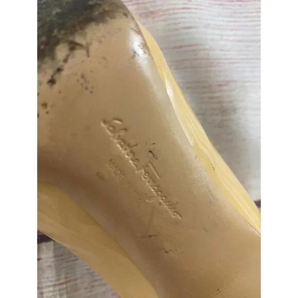 Salvatore Ferragamo Women's Tina Patent Platform Pump Nude - 6B - Picture 10 of 13